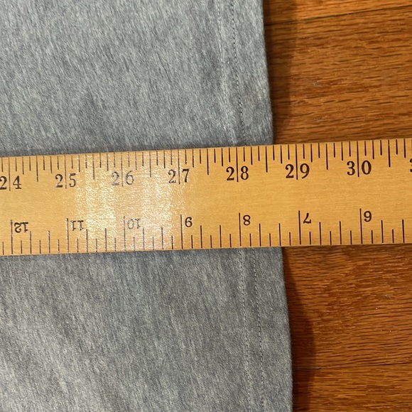 Under Armour Men’s 2XL T shirt Heatgear Gray Short Sleeve - Picture 7 of 10